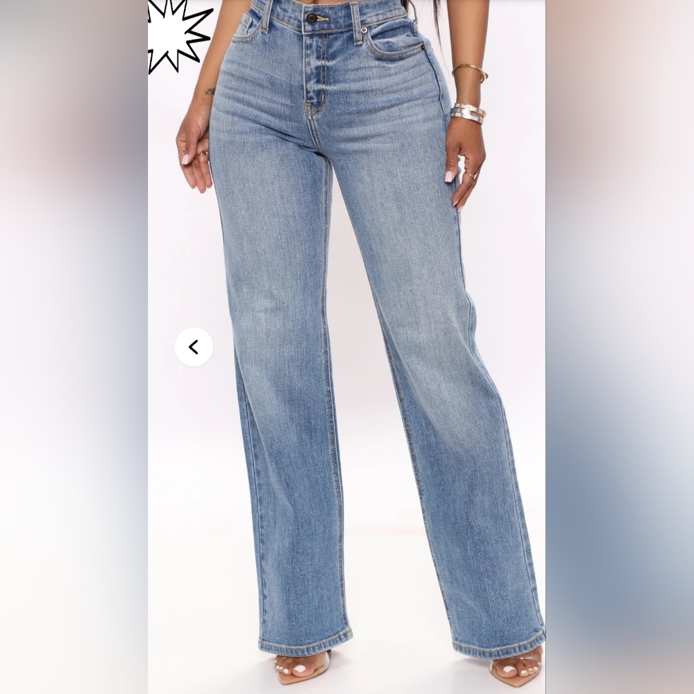 Stylish Fashion Nova Medium Wash Blue Straight Leg Jeans NWT - Picture 5 of 16